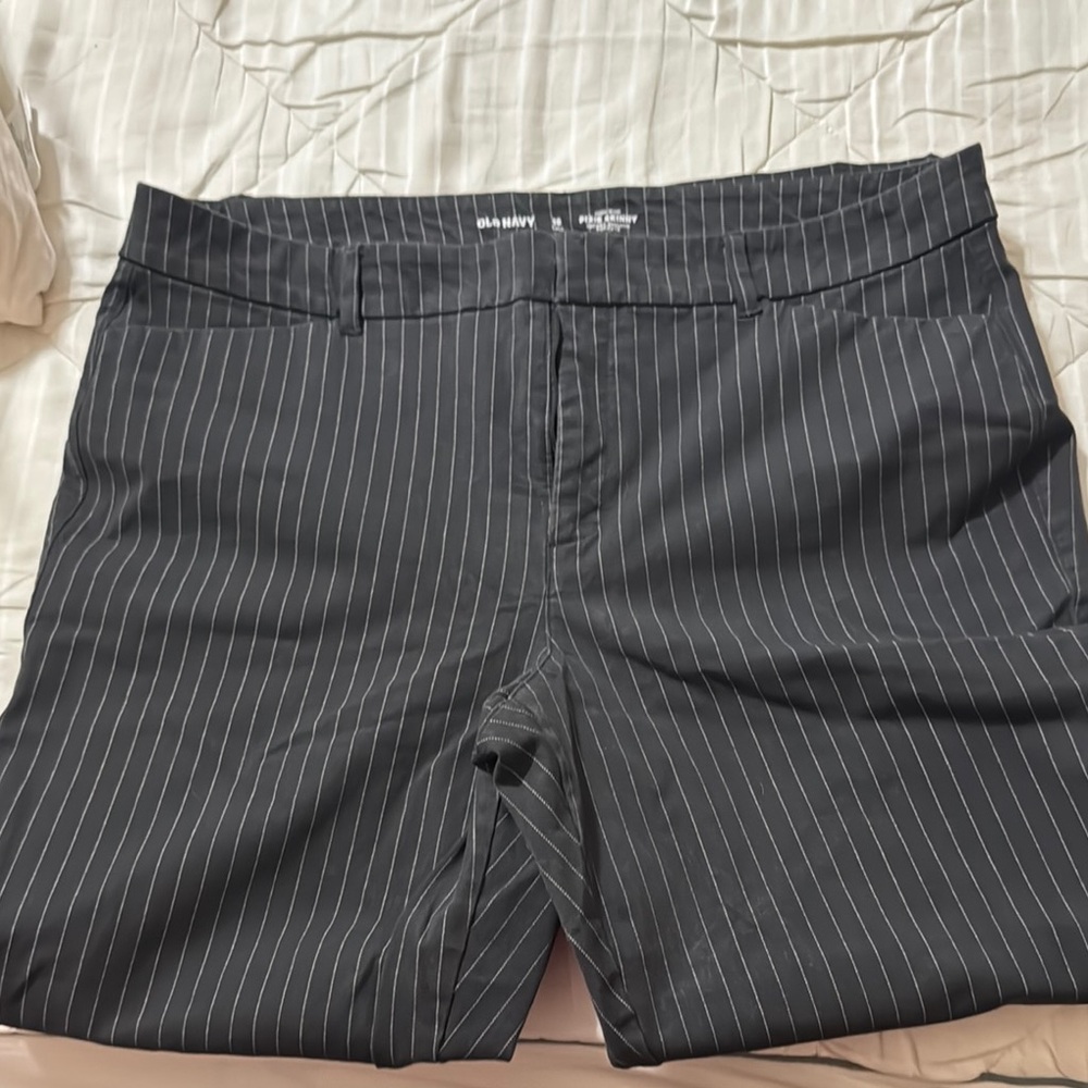 Old Navy Black and White Dress Pants 16 TALL. WORN ONCE